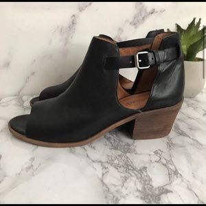 Madewell black pierce open toe cutout bootie